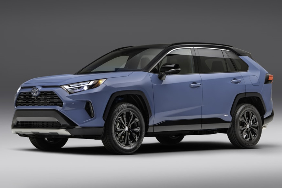 Using Best Hybrid SUVs In 2022